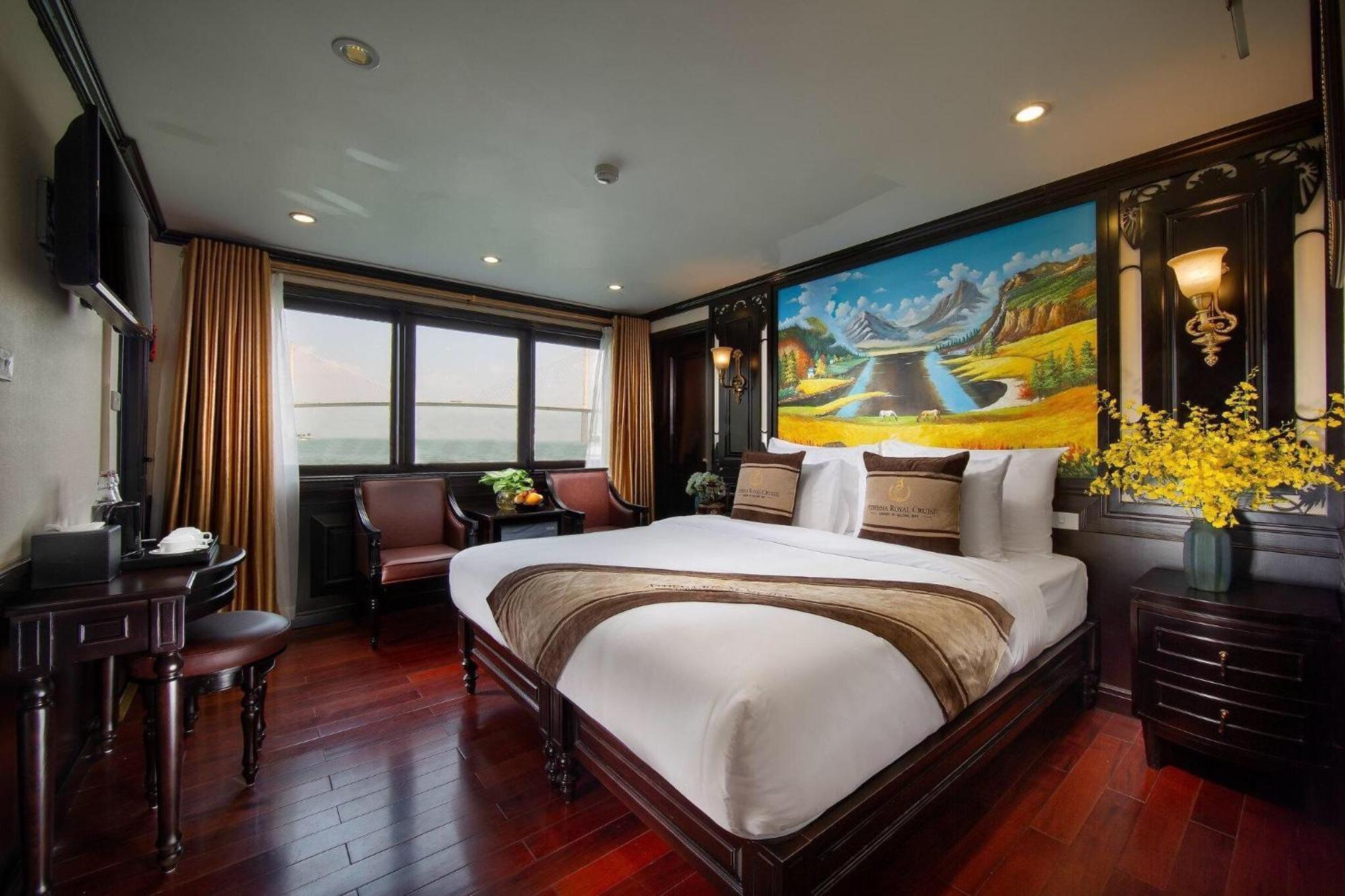Athena Royal Cruise - Luxury In Halong Bay Hotel Ha Long Exterior photo