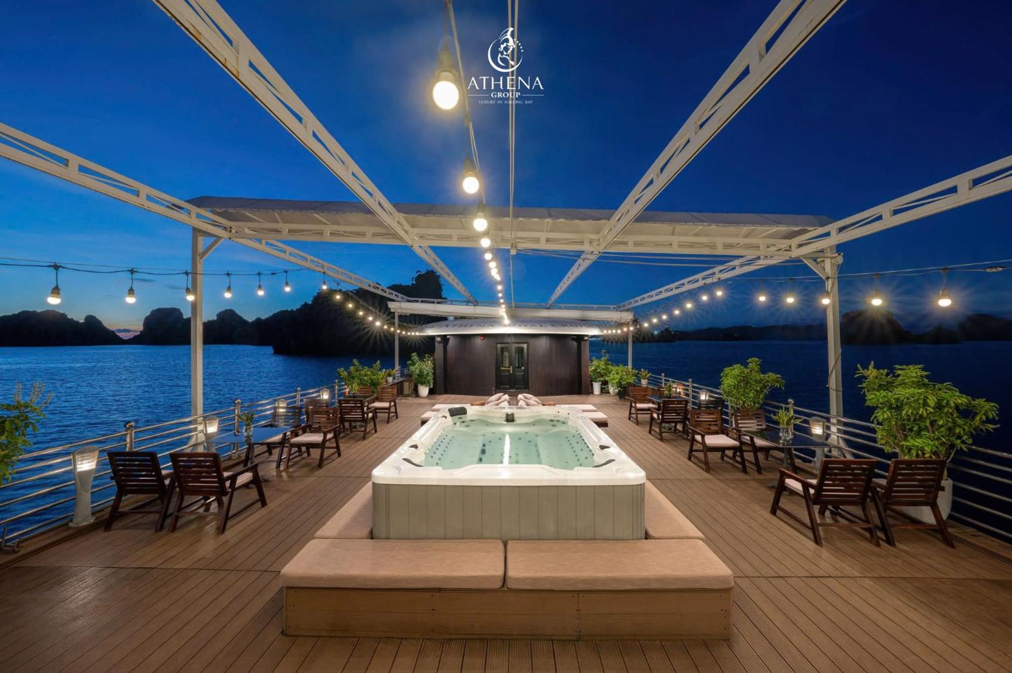 Athena Royal Cruise - Luxury In Halong Bay Hotel Ha Long Exterior photo