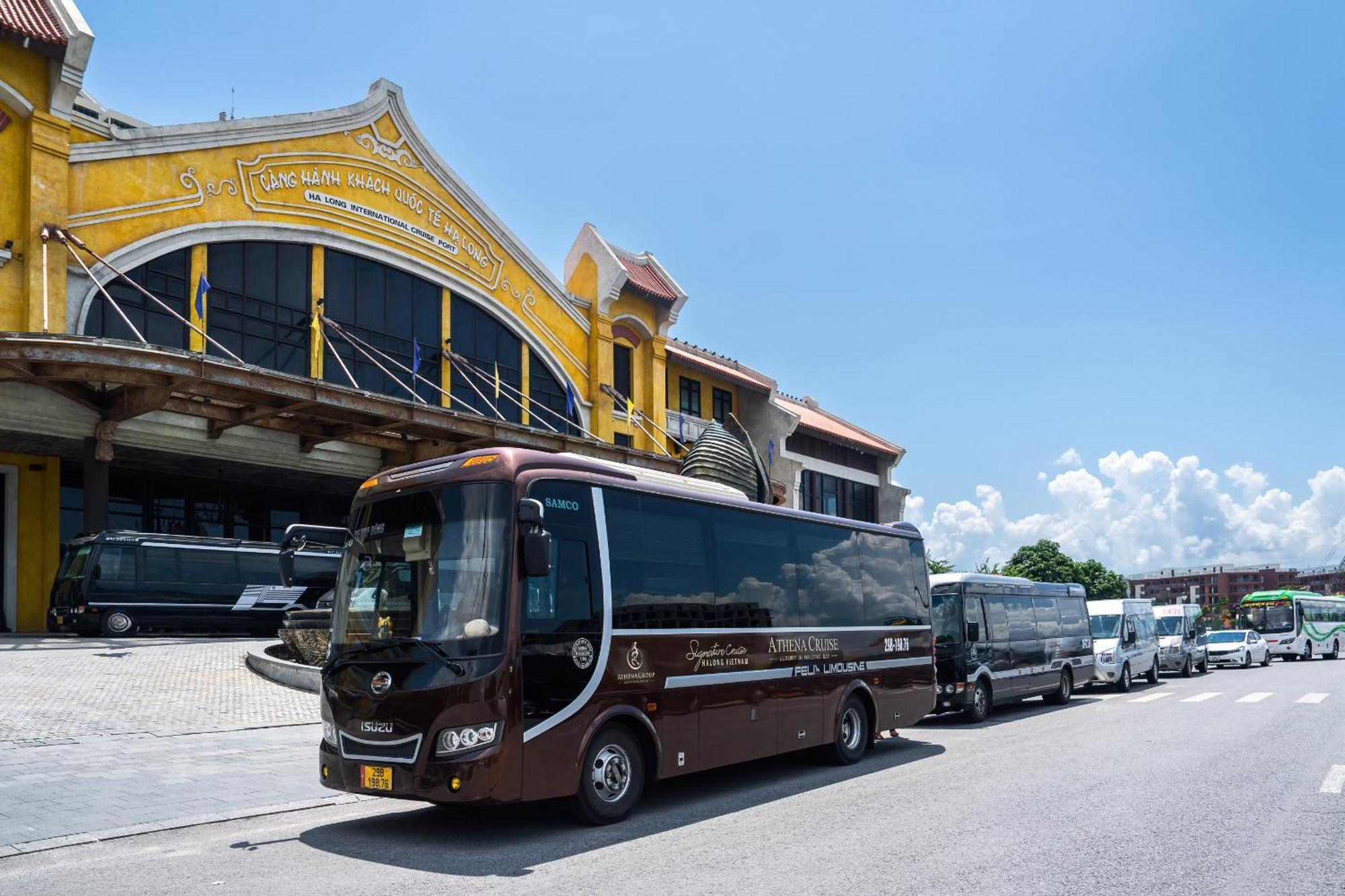 Athena Royal Cruise - Luxury In Halong Bay Hotel Ha Long Exterior photo