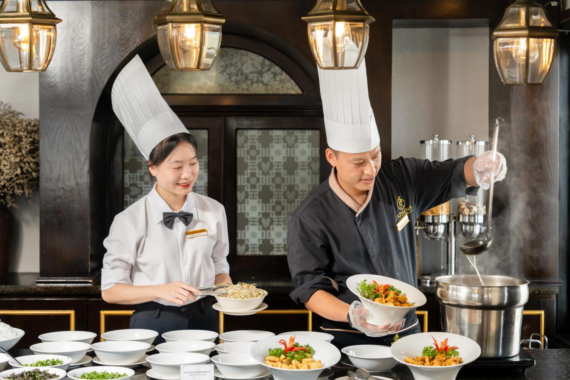 Athena Royal Cruise - Luxury In Halong Bay Hotel Ha Long Exterior photo