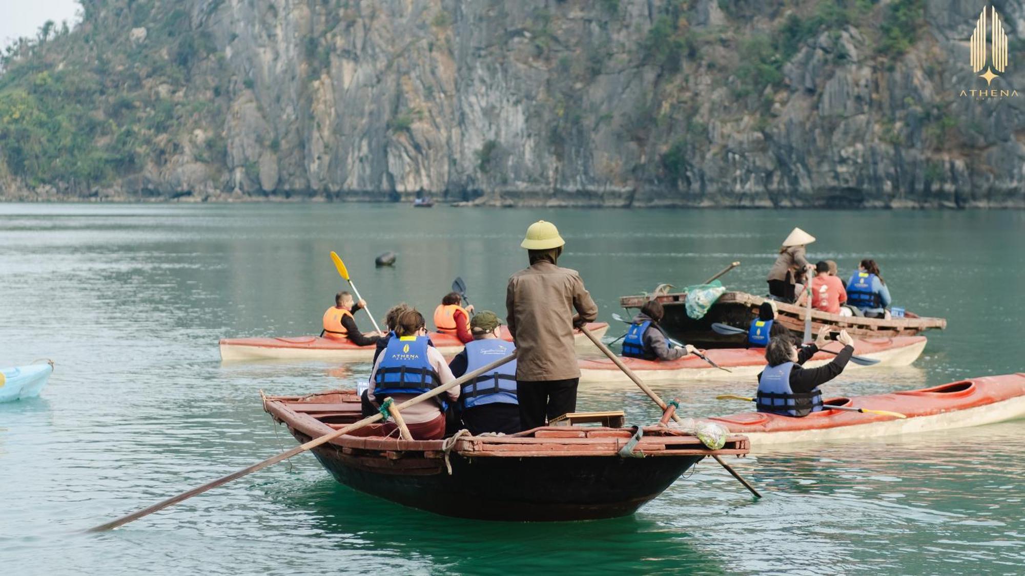 Athena Royal Cruise - Luxury In Halong Bay Hotel Ha Long Exterior photo