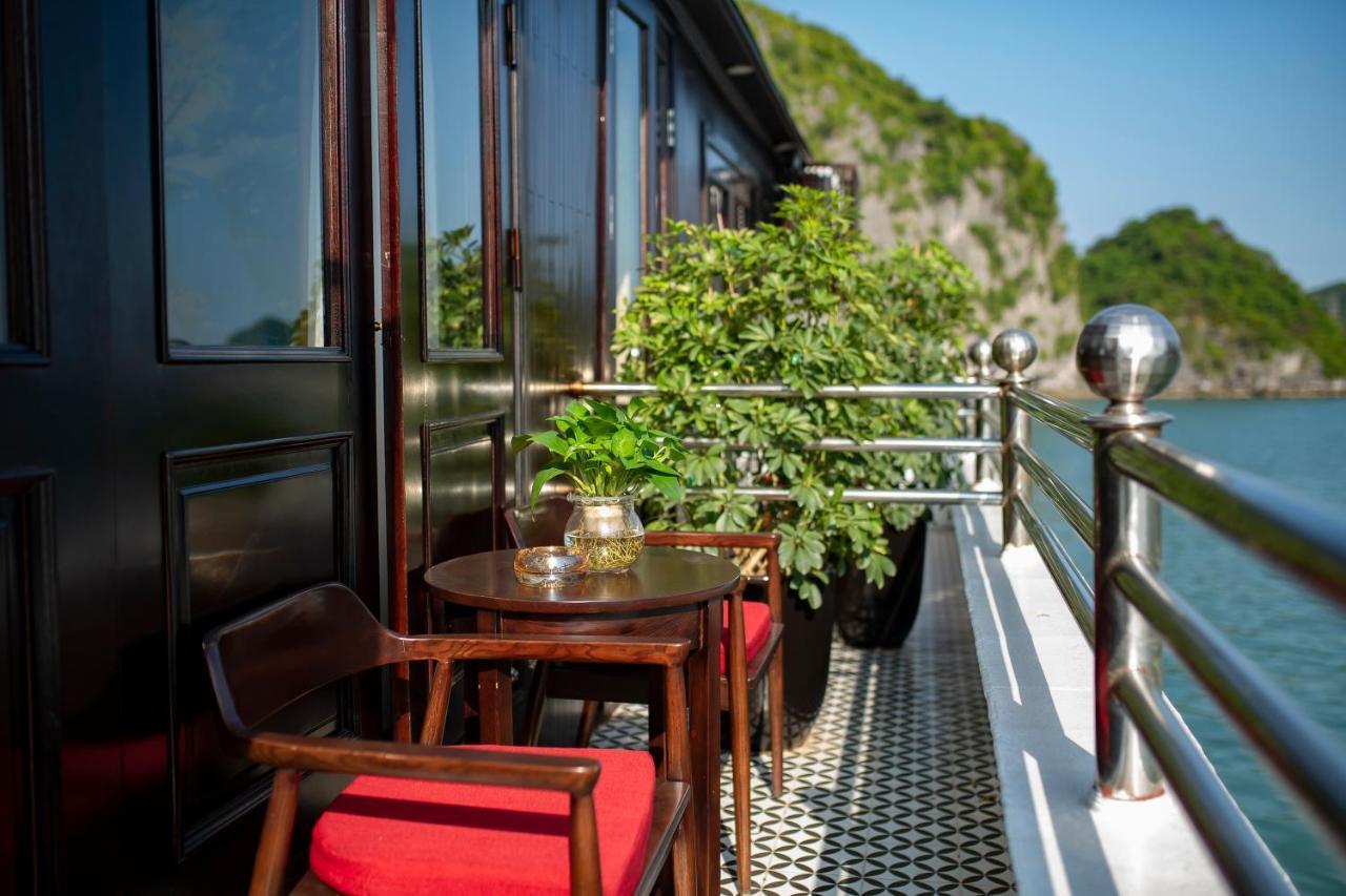 Athena Royal Cruise - Luxury In Halong Bay Hotel Ha Long Exterior photo
