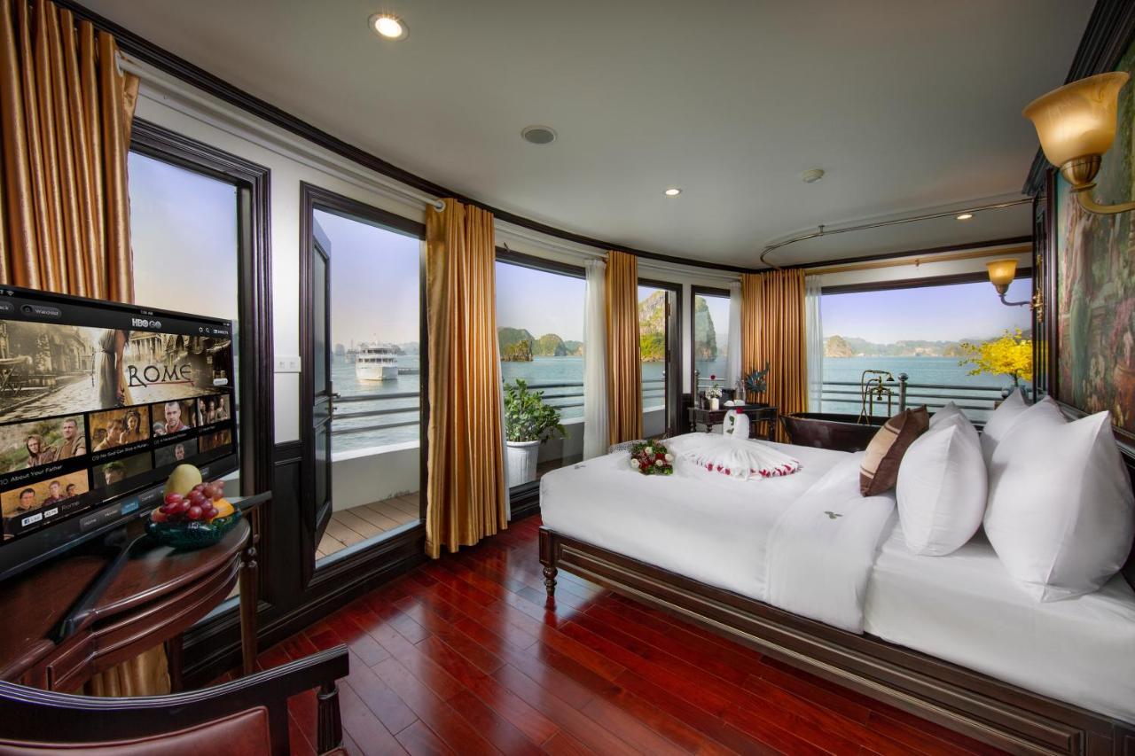 Athena Royal Cruise - Luxury In Halong Bay Hotel Ha Long Exterior photo