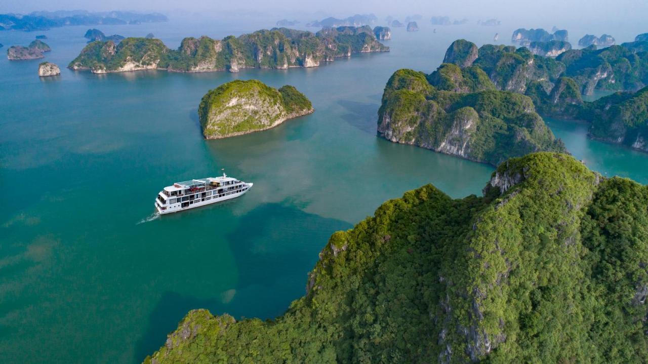 Athena Royal Cruise - Luxury In Halong Bay Hotel Ha Long Exterior photo