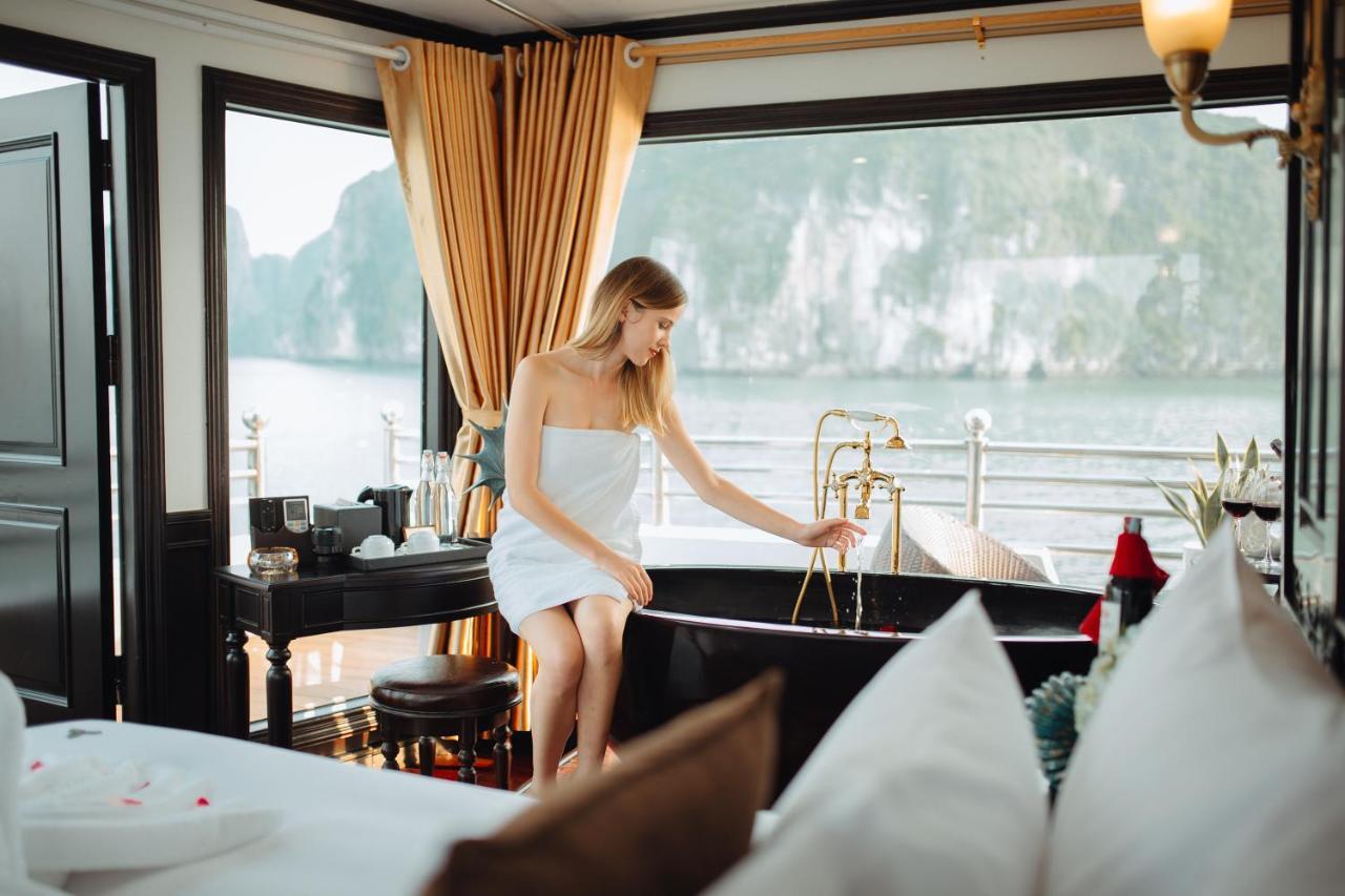 Athena Royal Cruise - Luxury In Halong Bay Hotel Ha Long Exterior photo